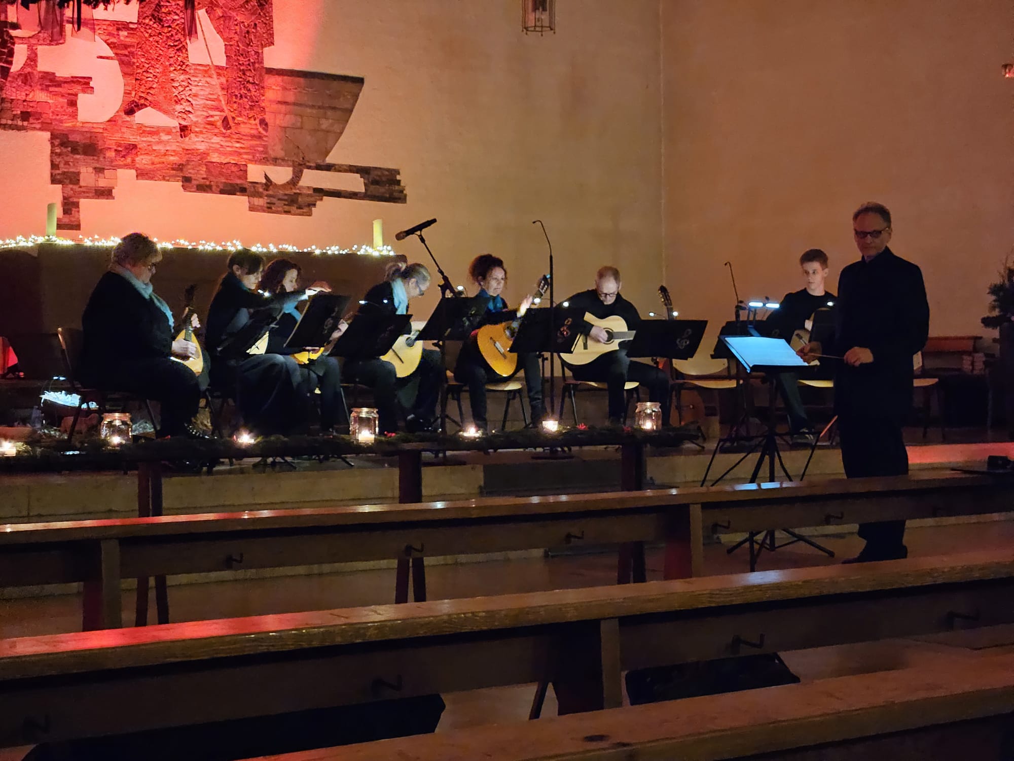 Weihnachtsgruß der Mandolinengruppe